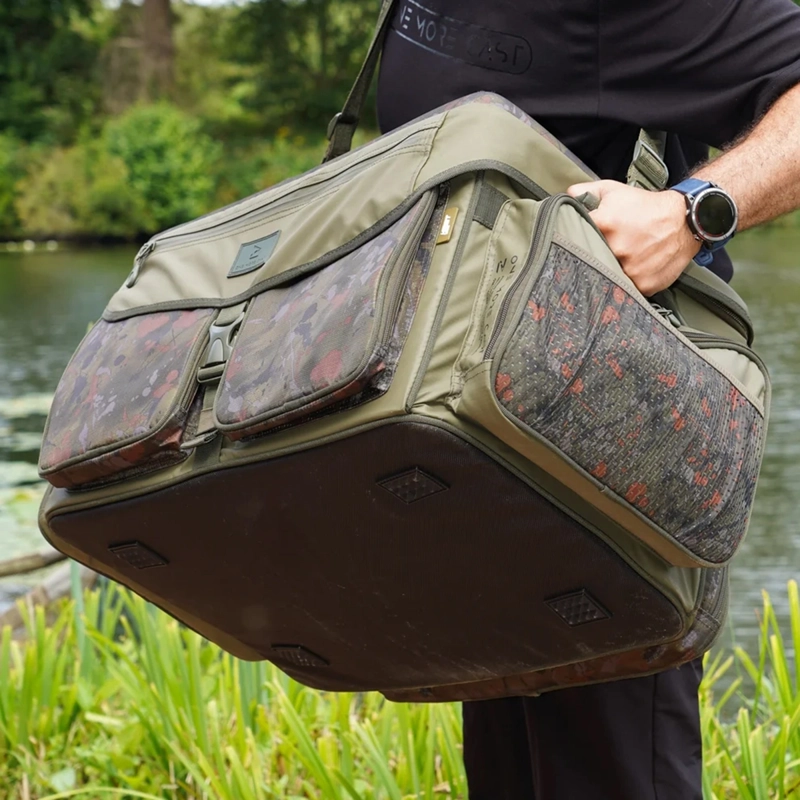 OMC Heist XL Carryall
